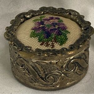 Vintage Floral And Gold Tone Embroidered Trinket Box/Pillbox